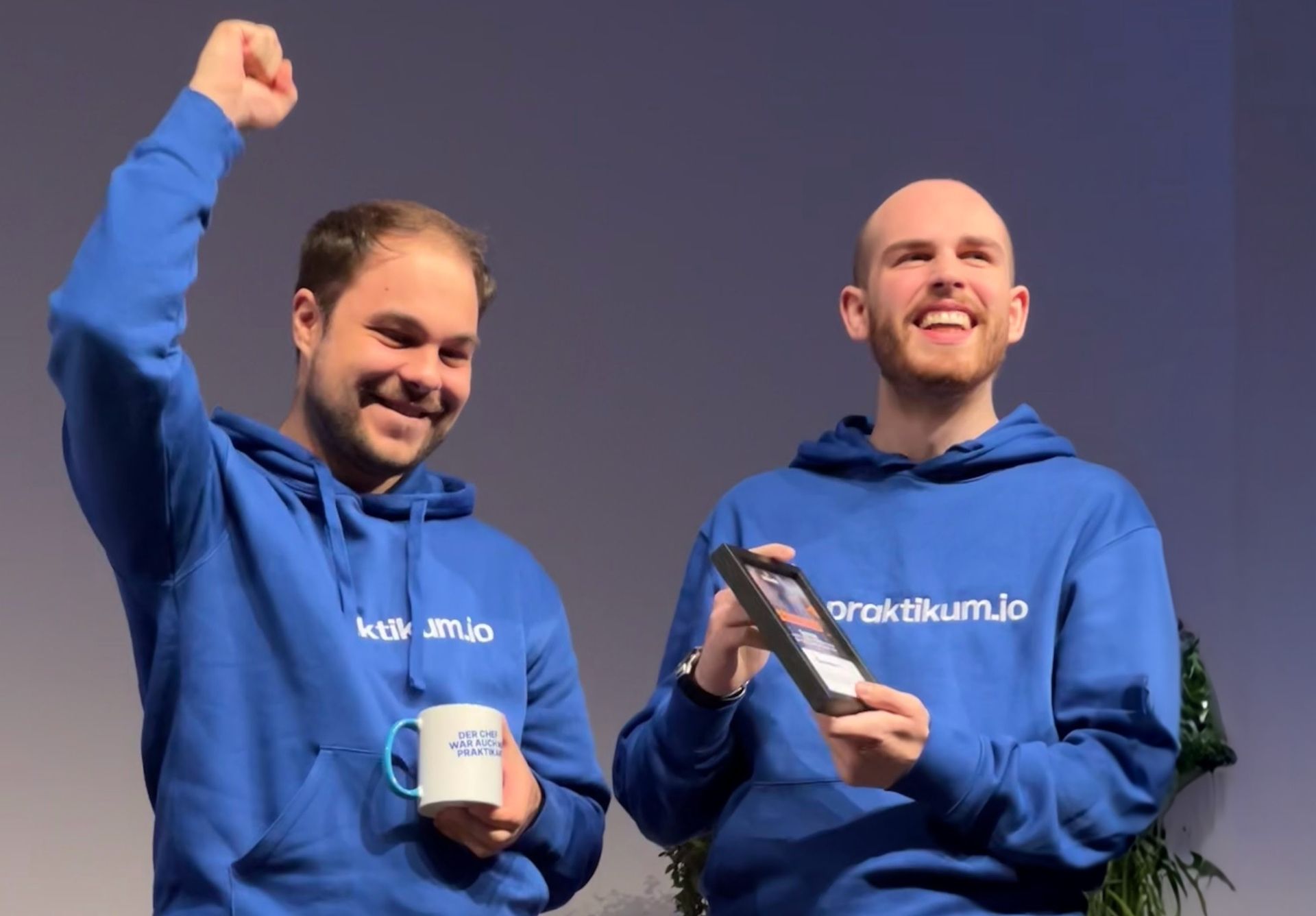 Malte and Jan receiving the DALK Newcomer Award.